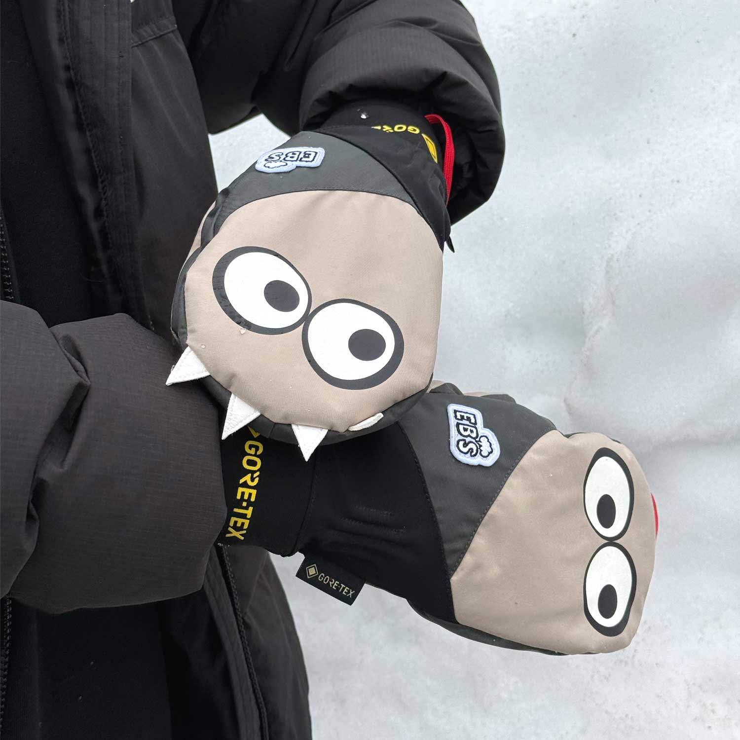 GORE-TEX KEMONO CHAN®