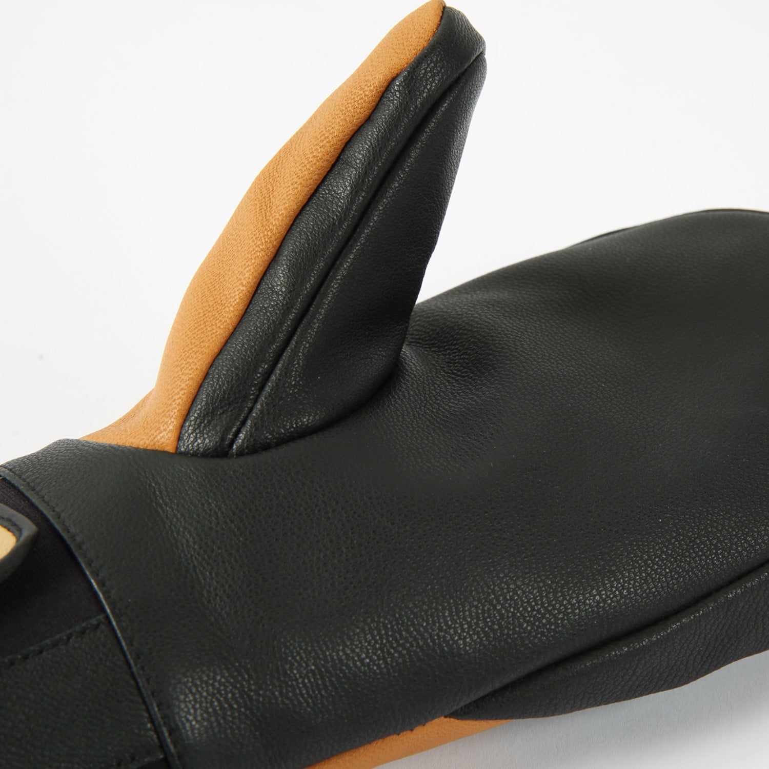 GAME CHANGER LEATHER