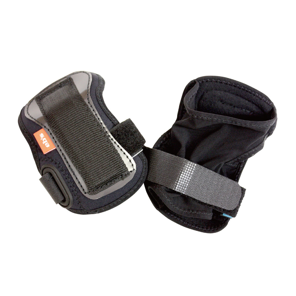 WRIST GUARD