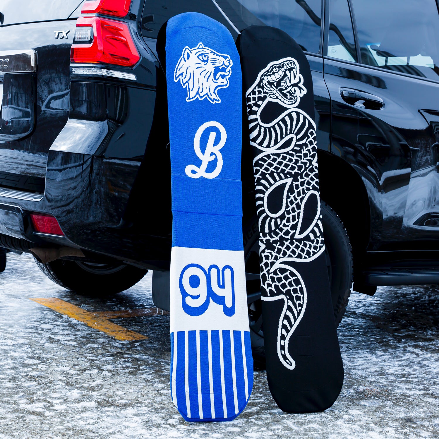 KNIT COVER SNAKE