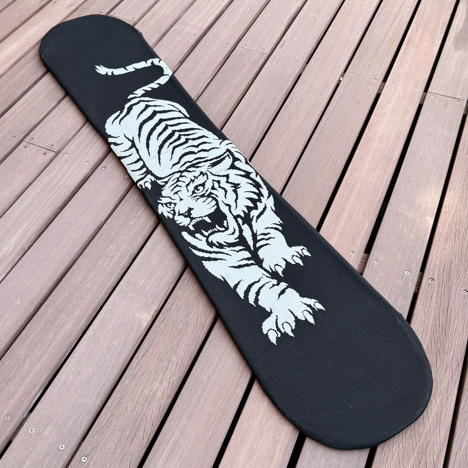 KNIT COVER TIGER