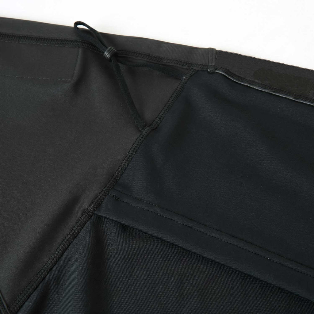 2026年9月入荷予定　2LAYER MASK