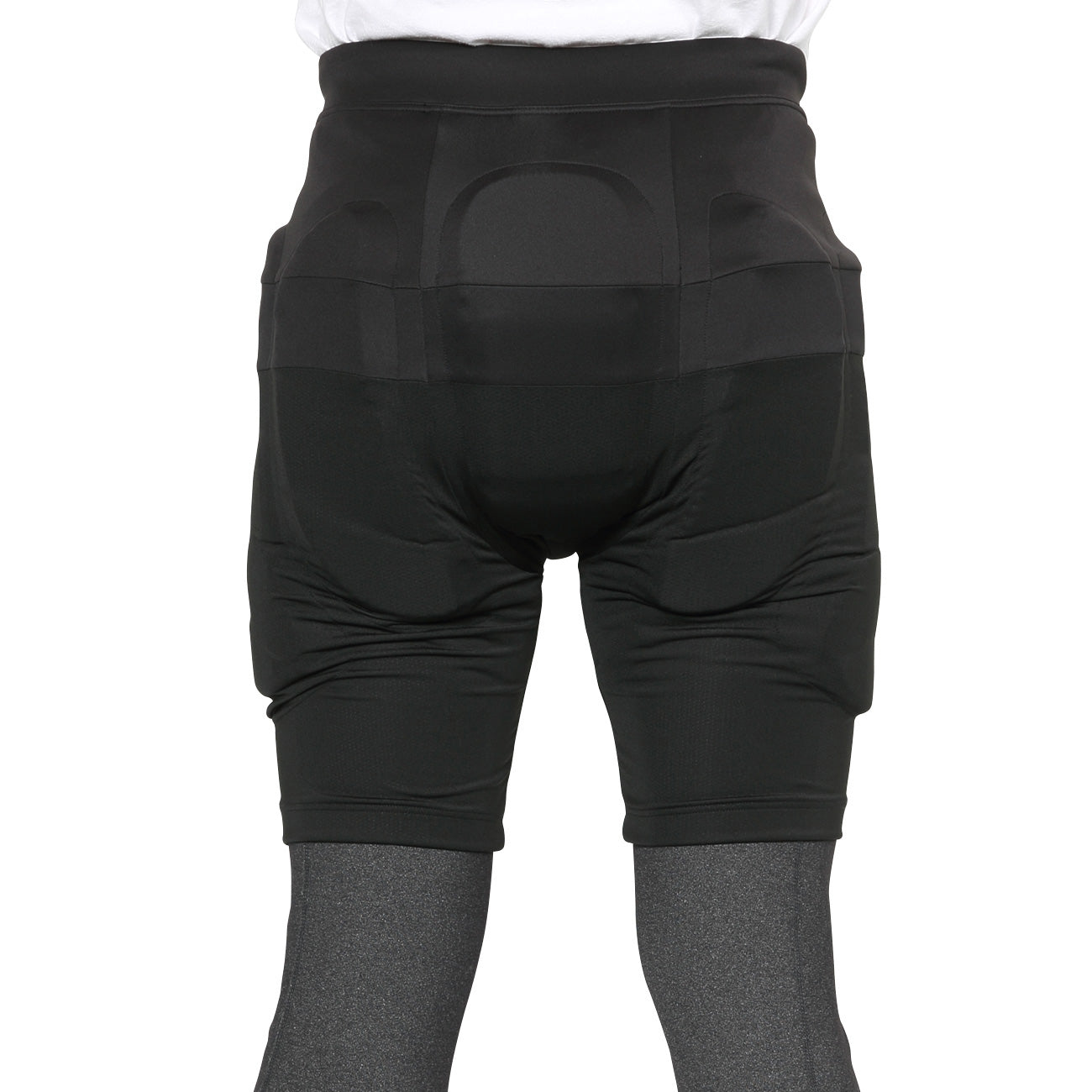2026年10月入荷予定　HIP PROTECT