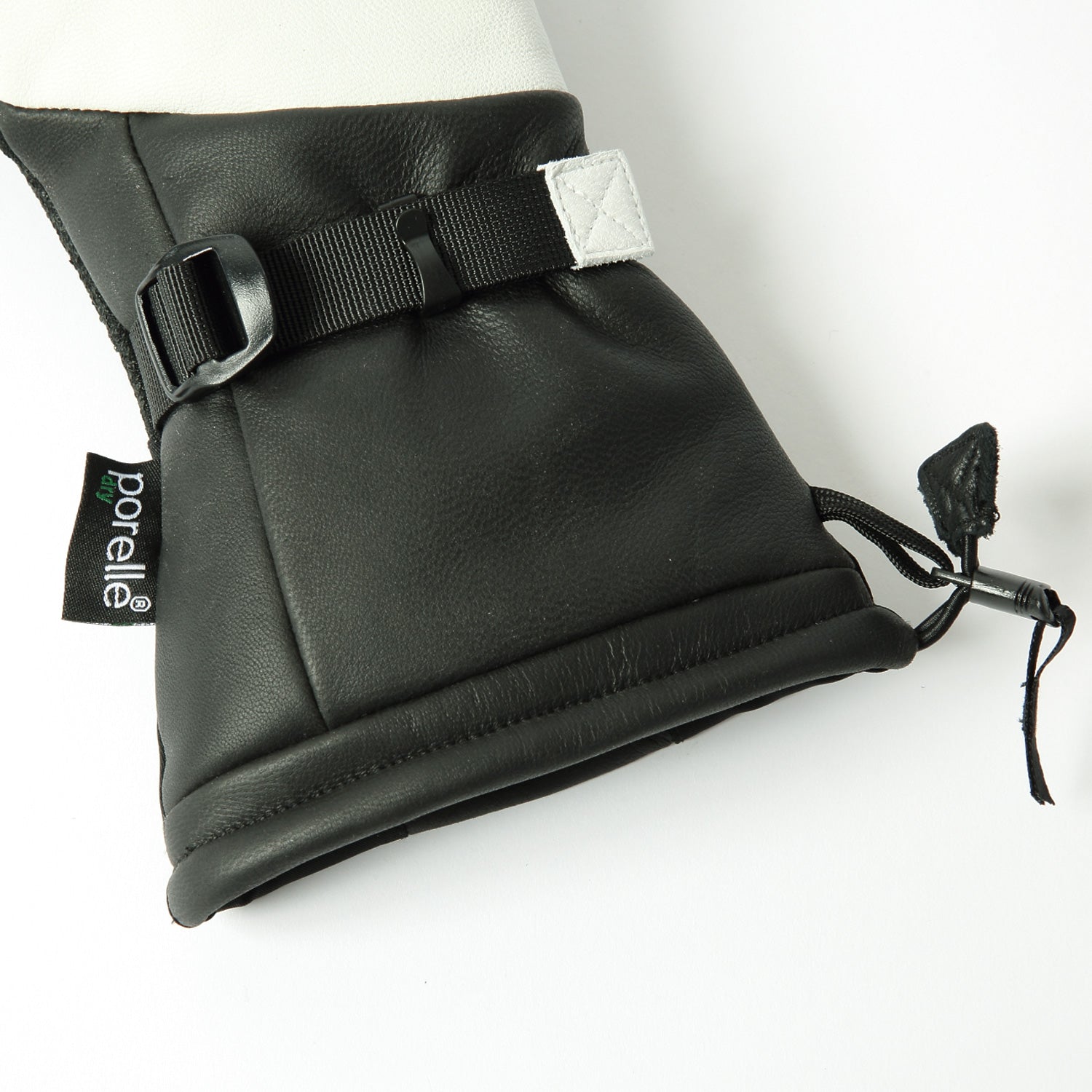 2026年9月入荷予定　CARVING MITT STRONG NII