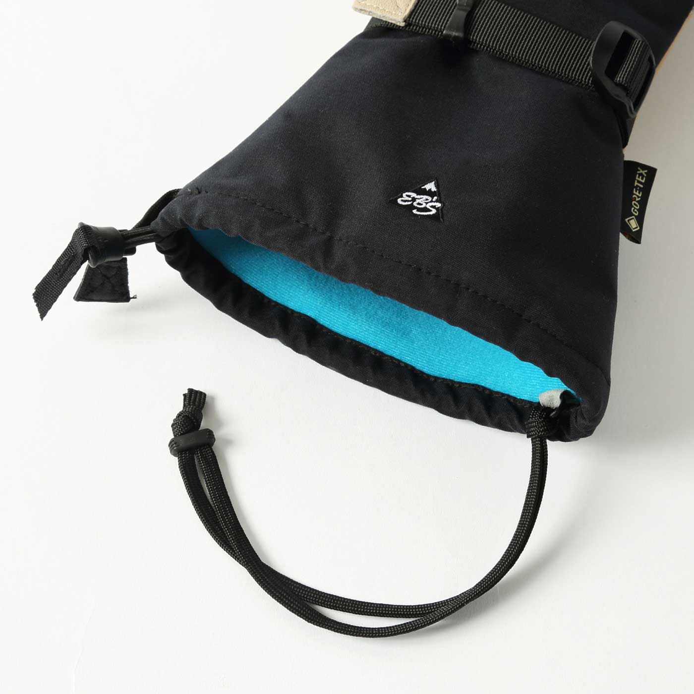 2026年9月入荷予定　OZZY MITT