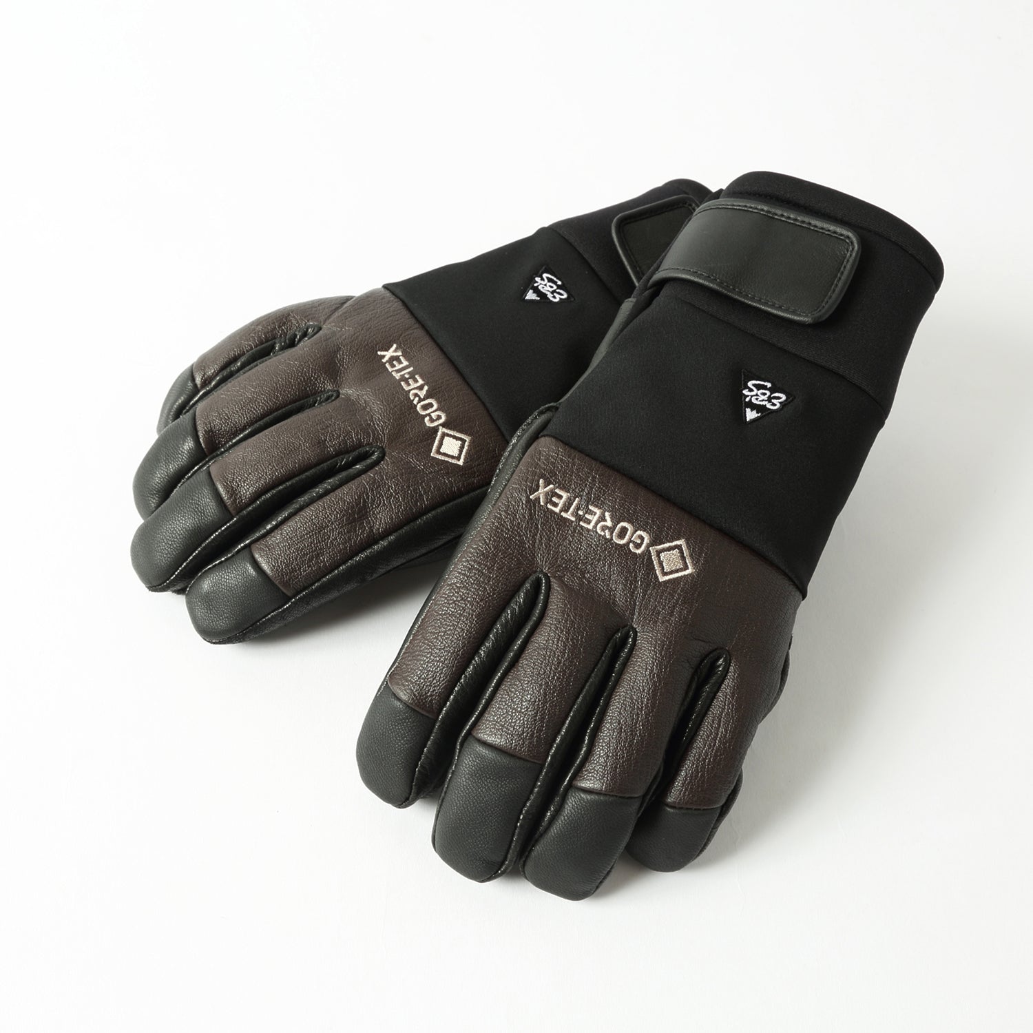 2026年9月入荷予定　TECH 5