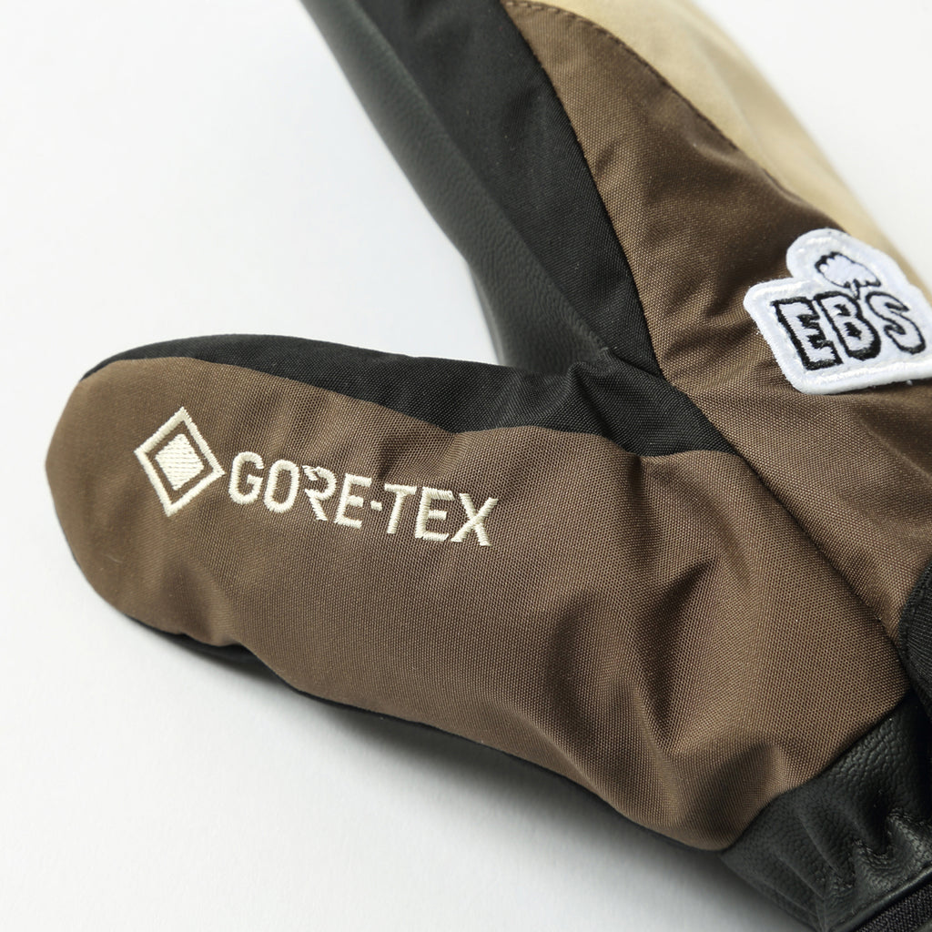 2026年9月入荷予定　GORE-TEX KEMONO CHAN®