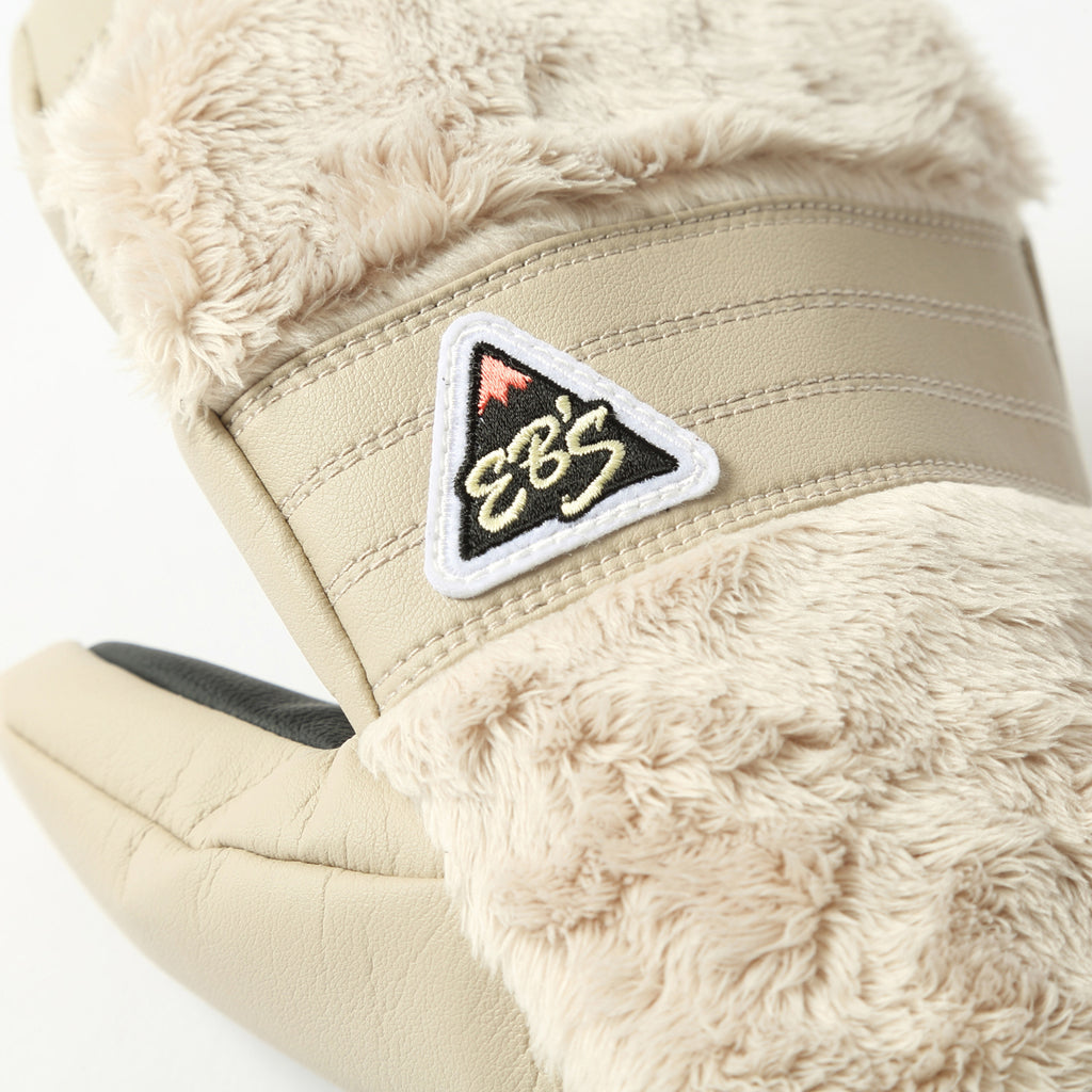 2026年9月入荷予定　EXCLUSIVE MITT