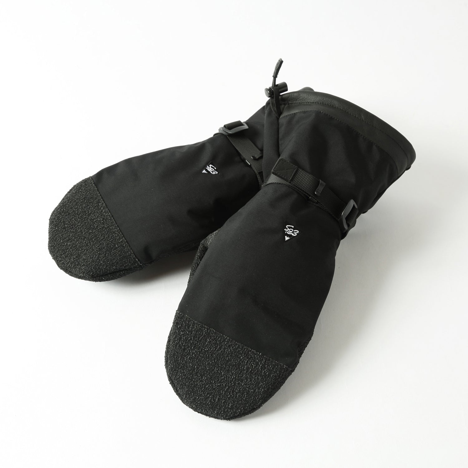 2026年9月入荷予定　OVER MITT STRONG