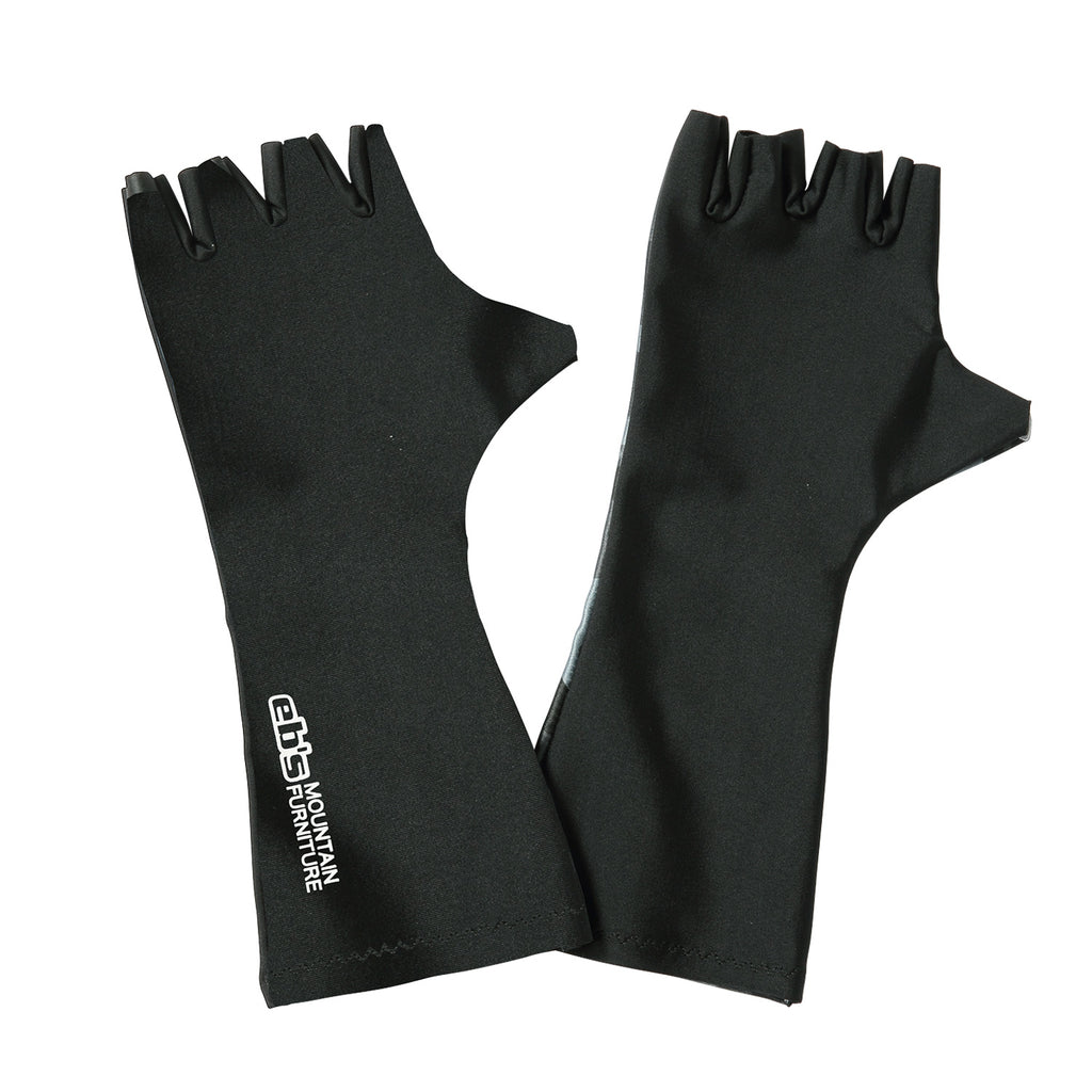 2026年9月入荷予定　USU USU GAITER