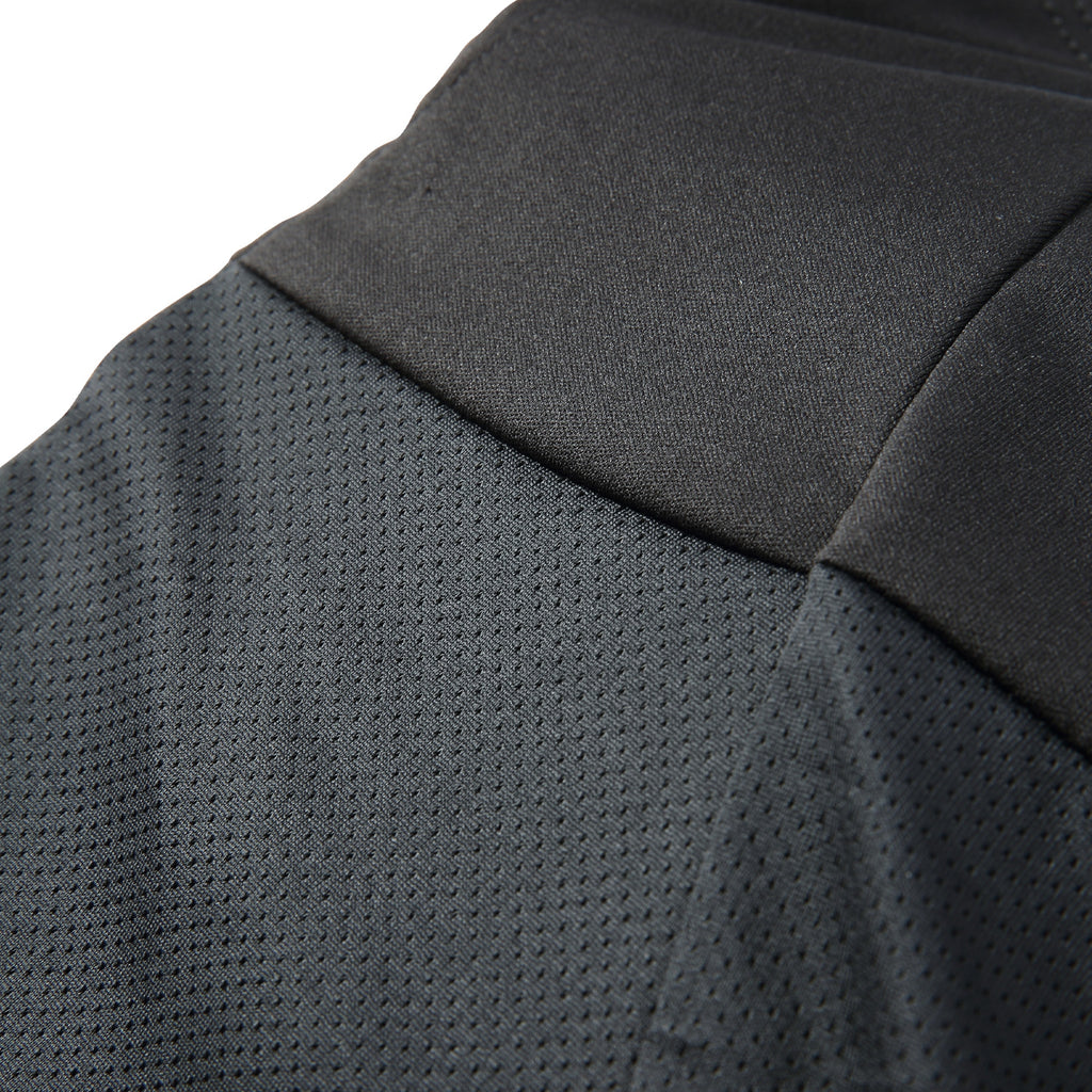 2026年10月入荷予定　HIP PROTECT LONG XRD®