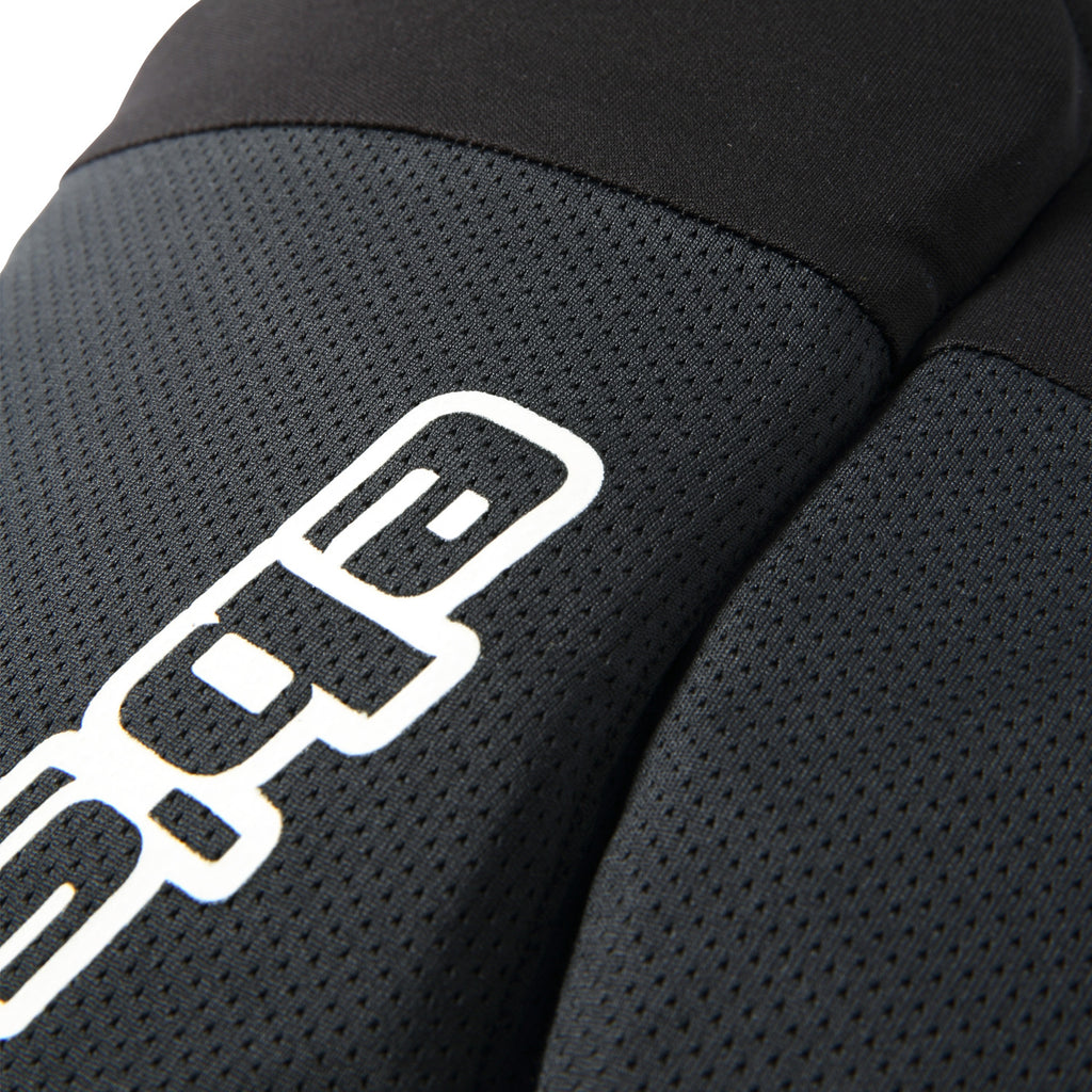 2026年10月入荷予定　HIP PROTECT LONG
