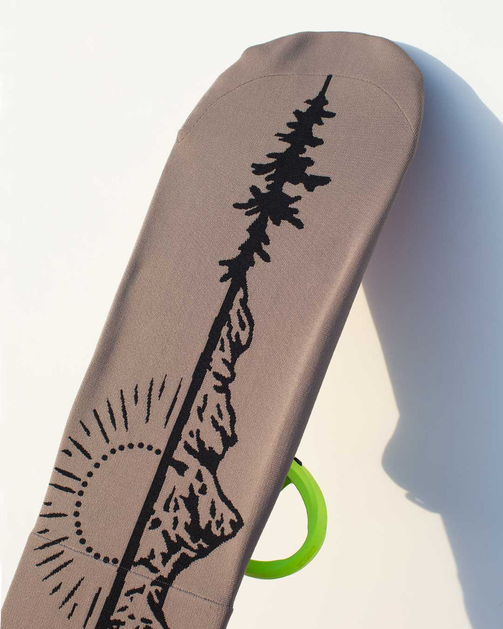 2026年9月入荷予定　KNIT COVER MOUNTAIN