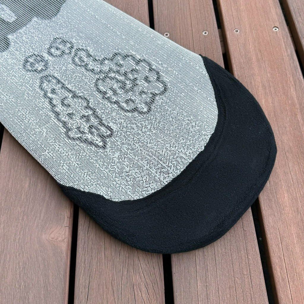 2026年9月入荷予定　KNIT COVER DOG