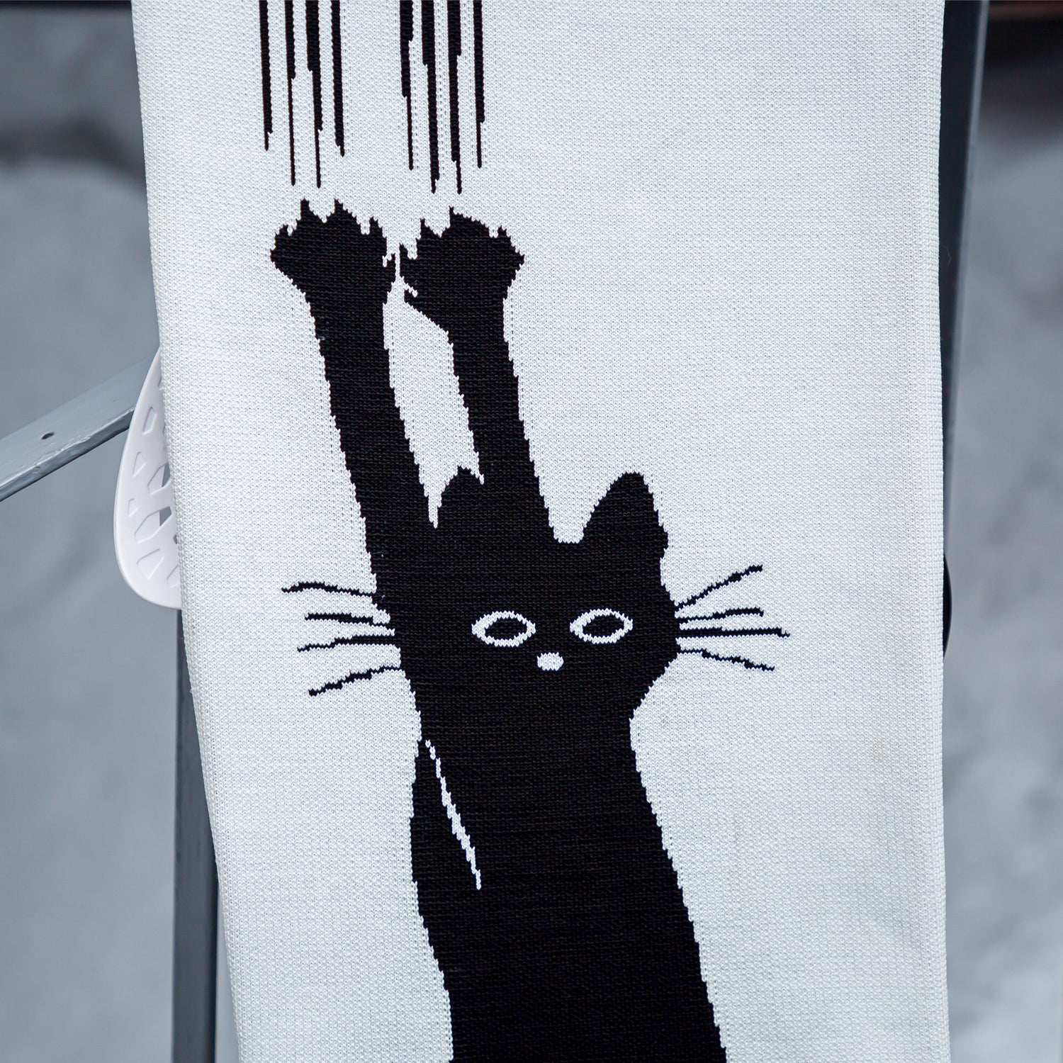 2026年9月入荷予定　KNIT COVER KURONEKO