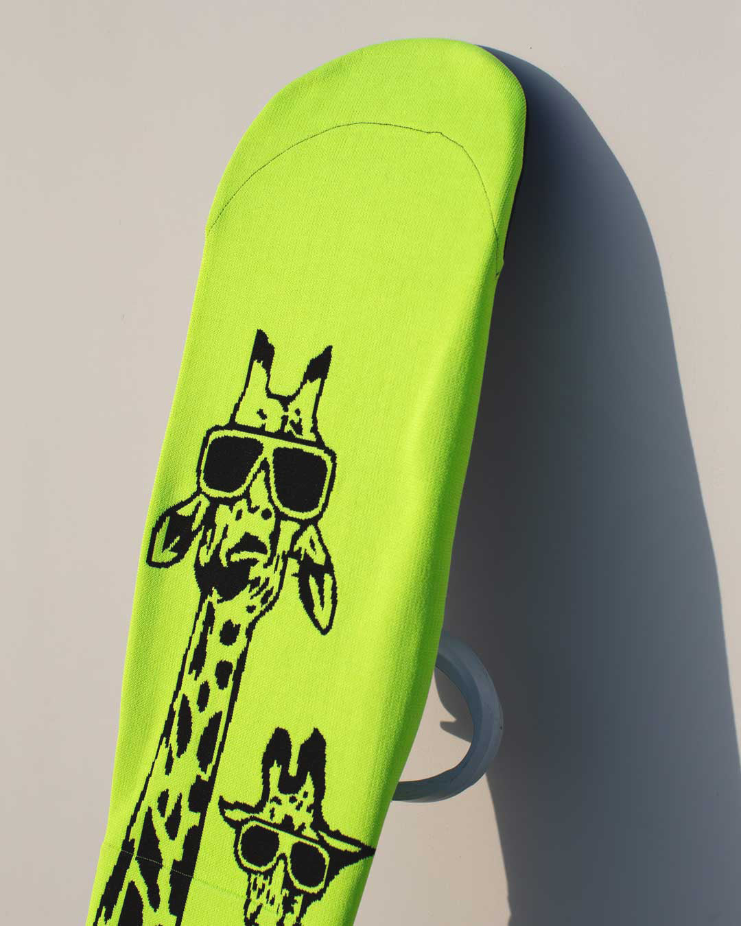 2026年9月入荷予定　KNIT COVER GIRAFFE
