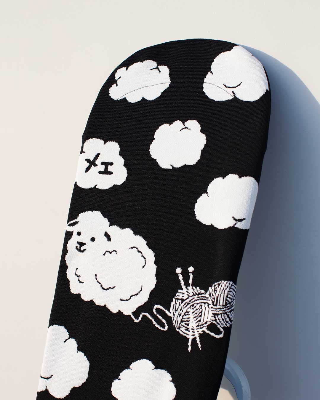 2026年9月入荷予定　KNIT COVER HITSUJI