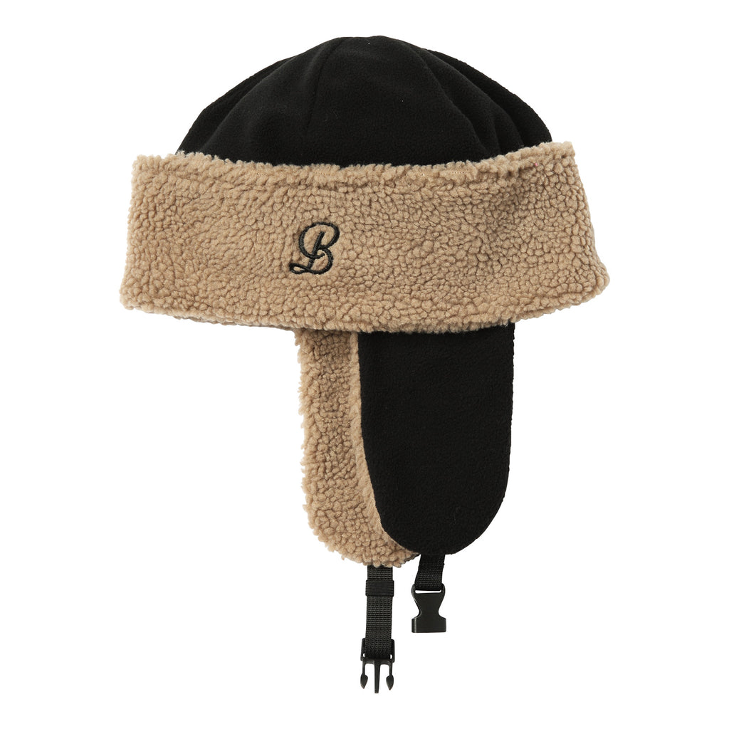2026年9月入荷予定　FLAP BEANIE