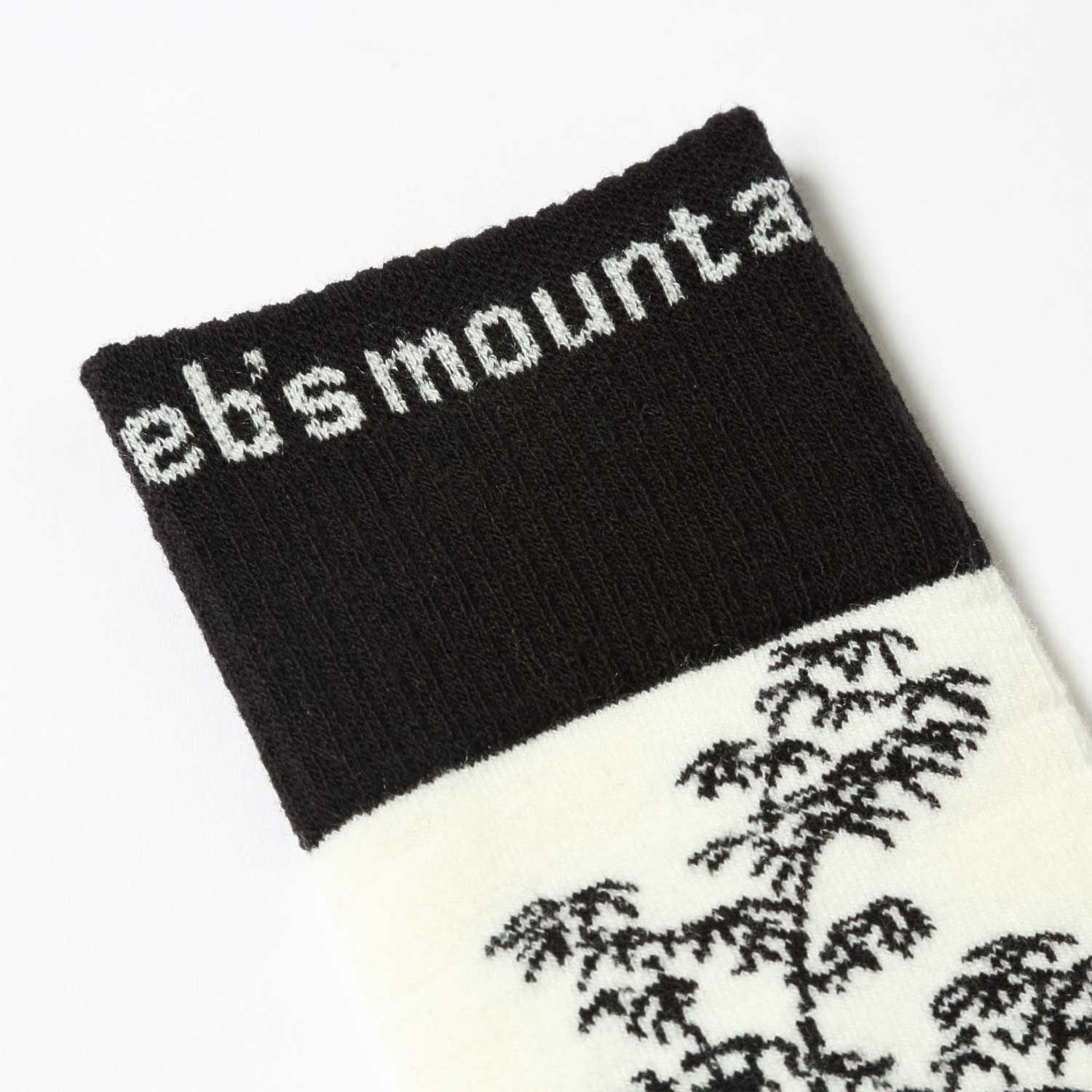 2026年9月入荷予定　VERY WARM PANDA