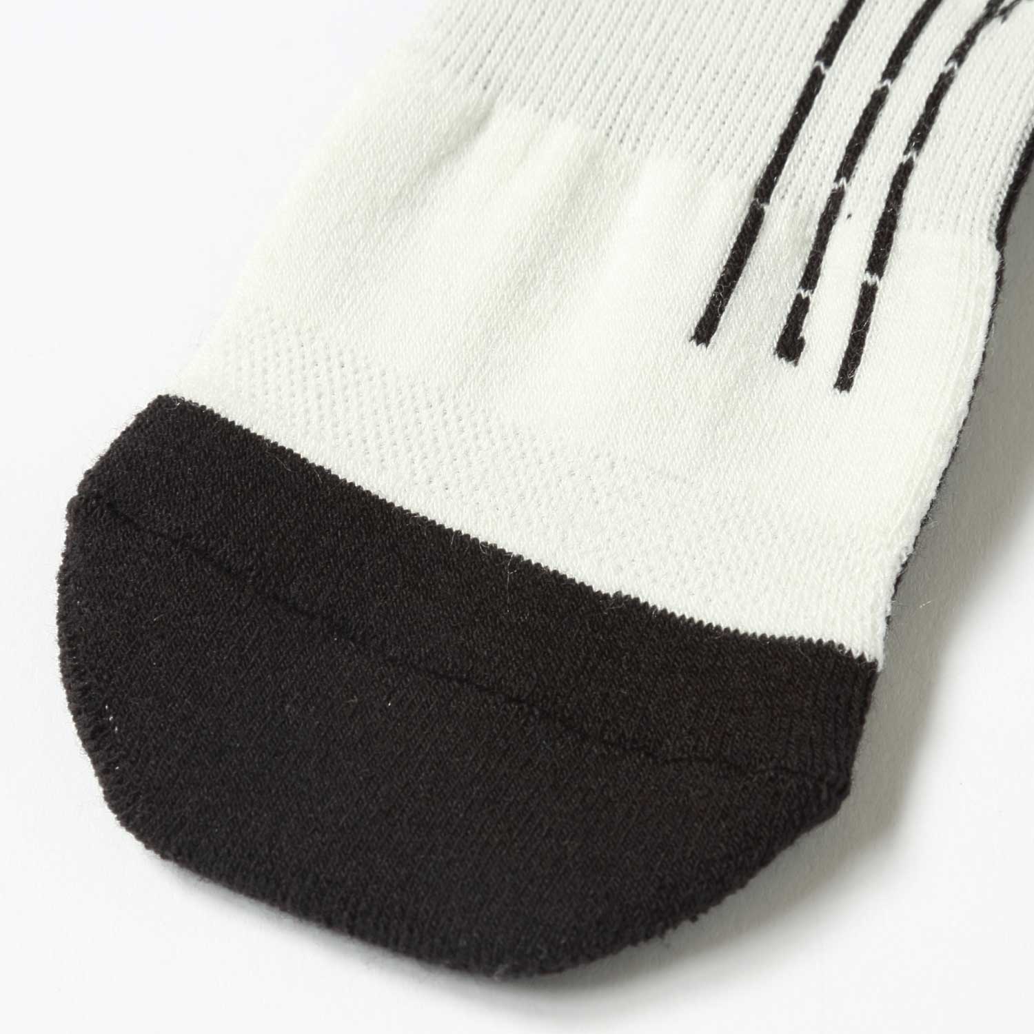 2026年9月入荷予定　VERY WARM PANDA