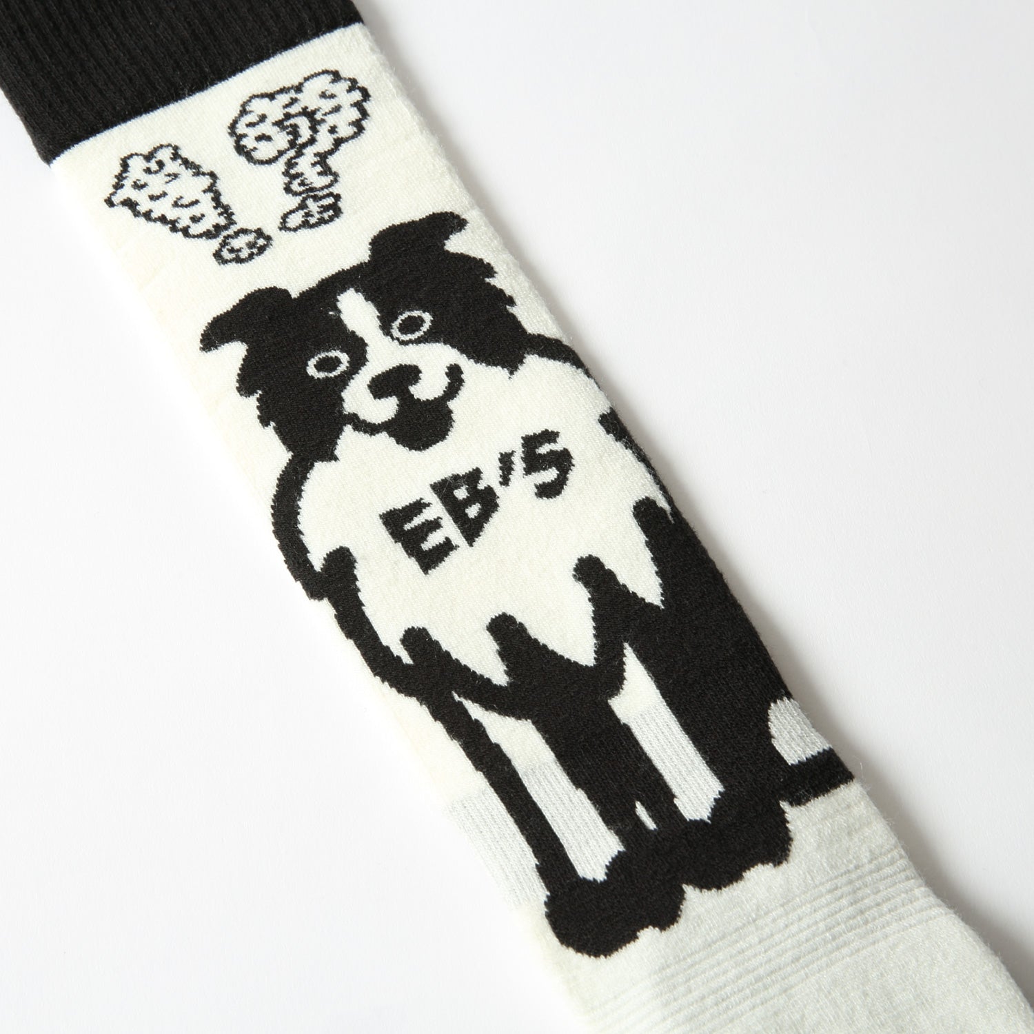 2026年9月入荷予定　VERY WARM DOG