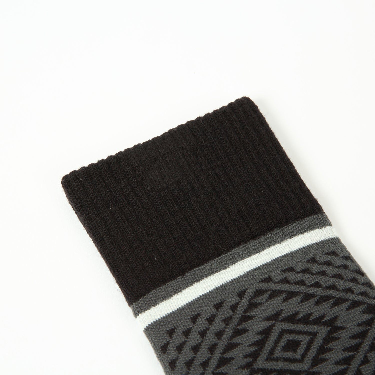 2026年9月入荷予定　VERY WARM NATIVE