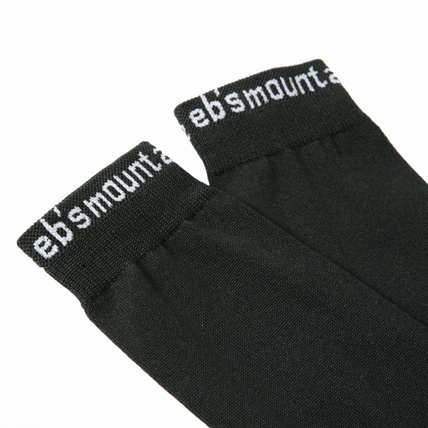2026年9月入荷予定　USU USU SOCKS