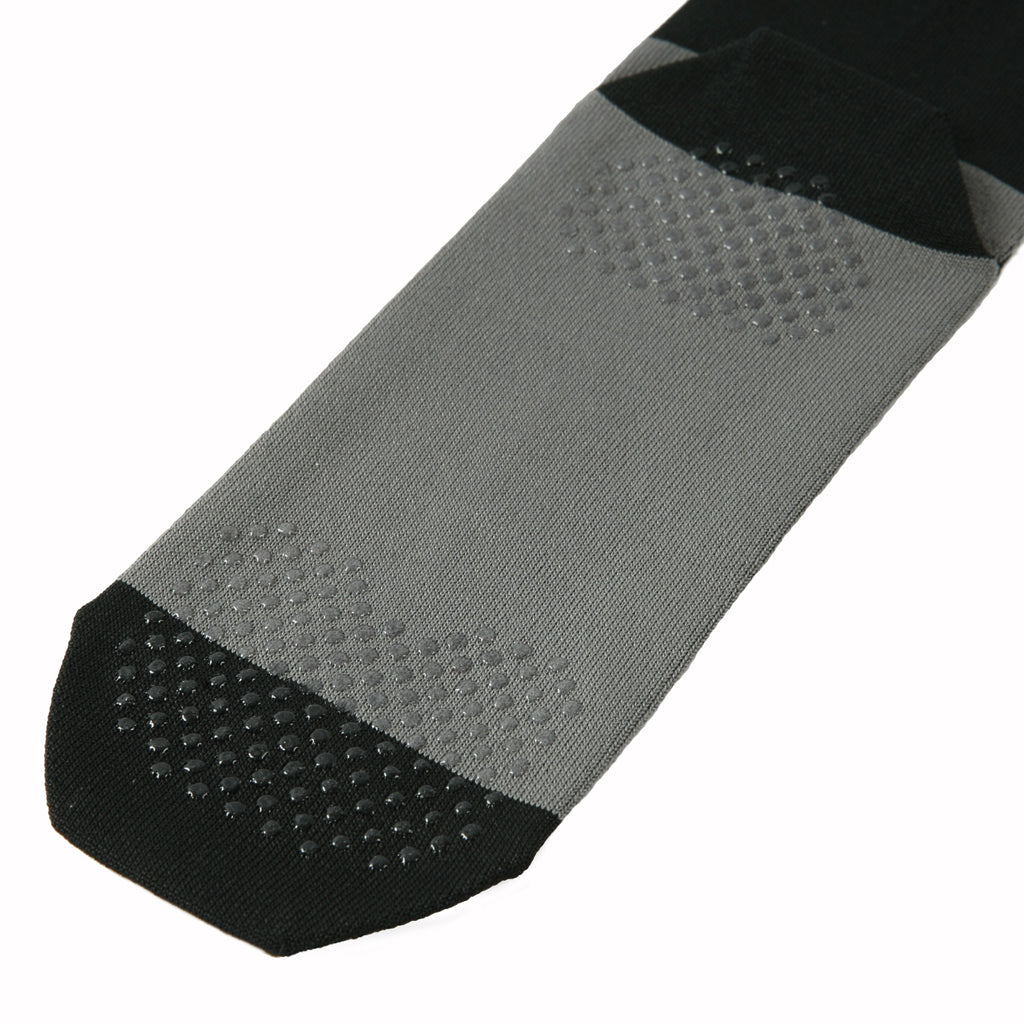 2026年9月入荷予定　USU USU SOCKS