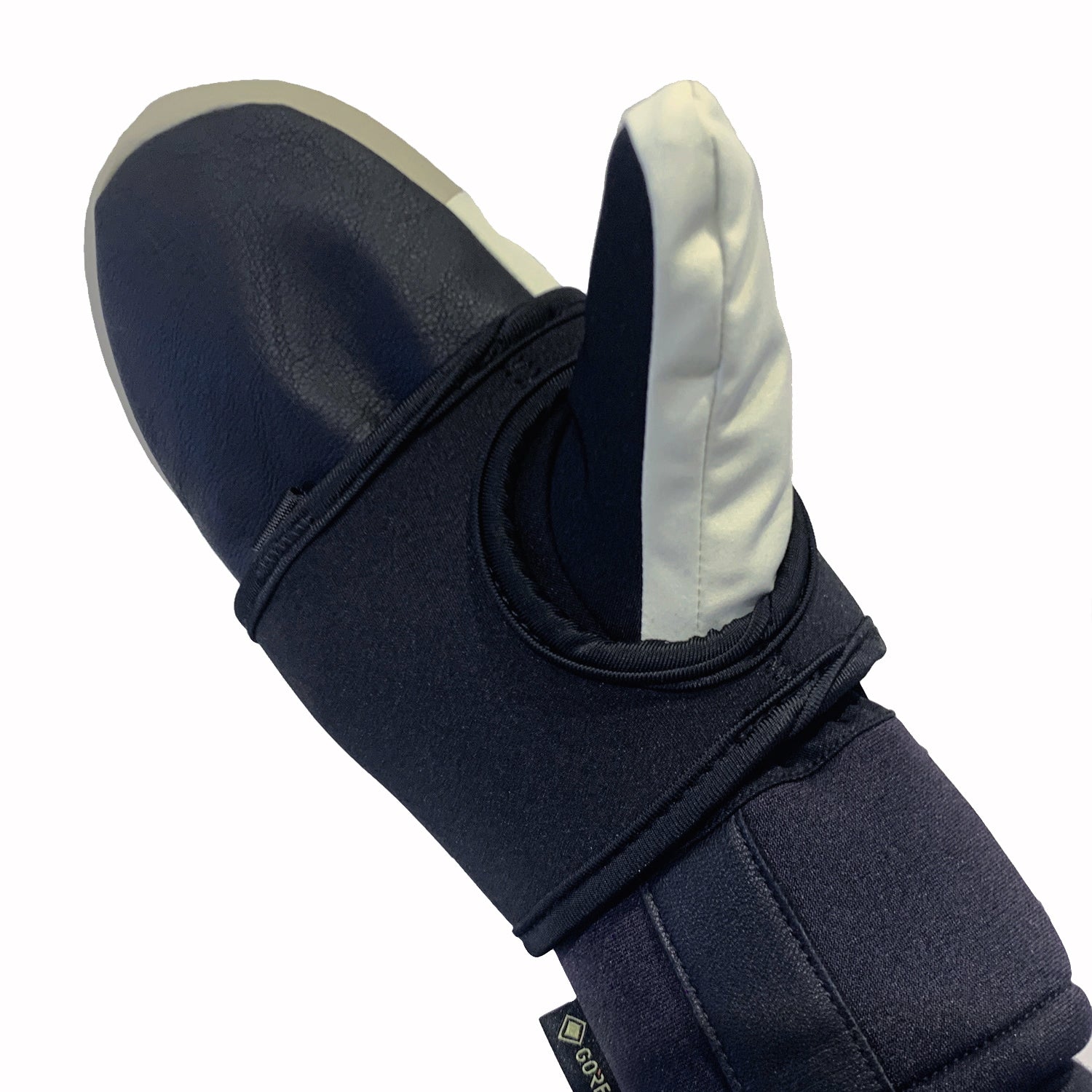 2026年9月入荷予定　PASS GLOVE MAKI