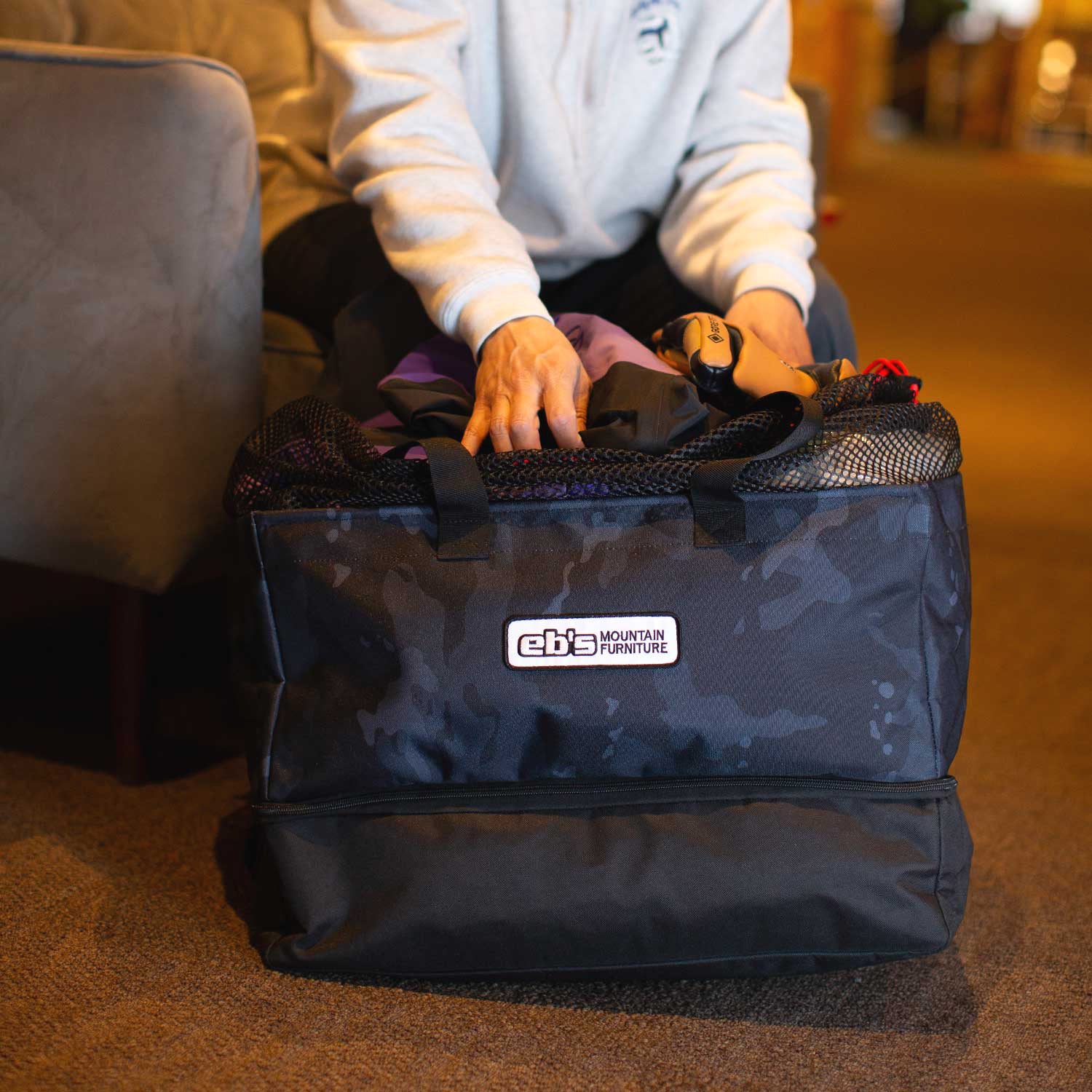 2026年9月入荷予定　ARLOW BAG