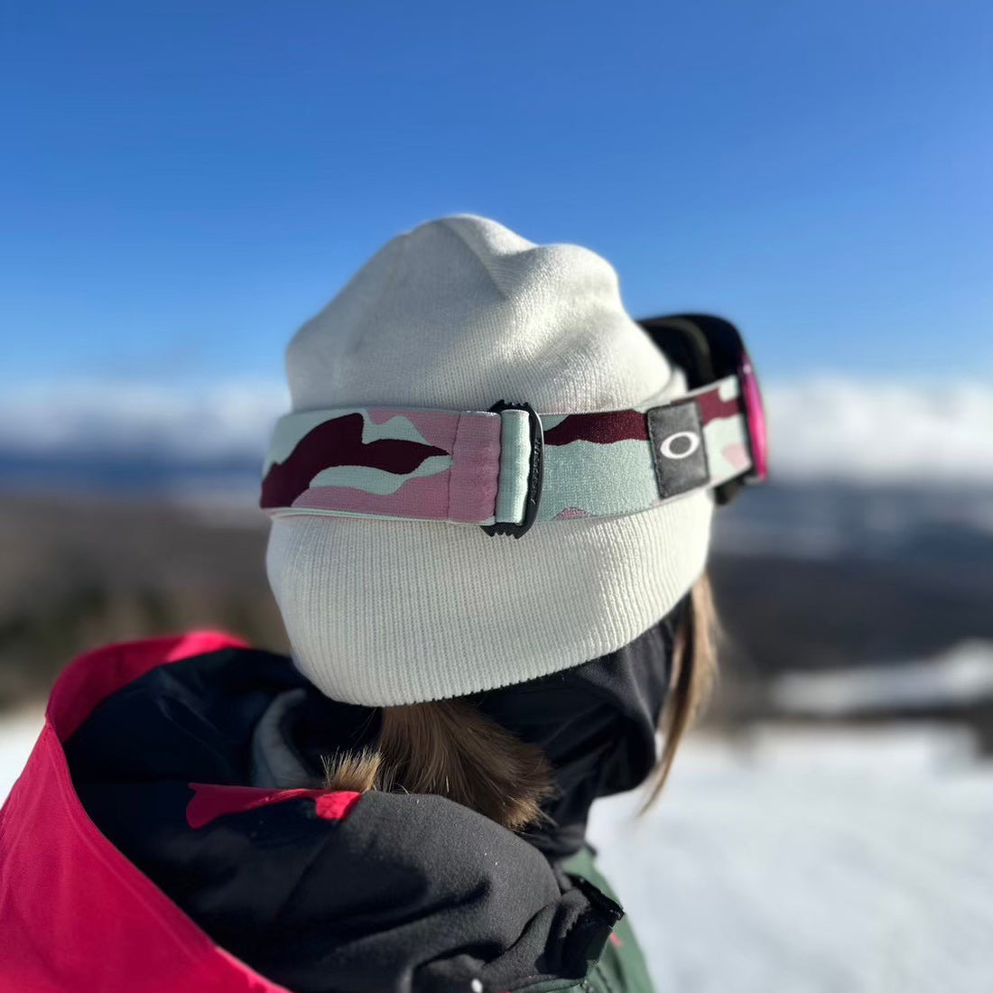 MOUNTAIN BEANIE