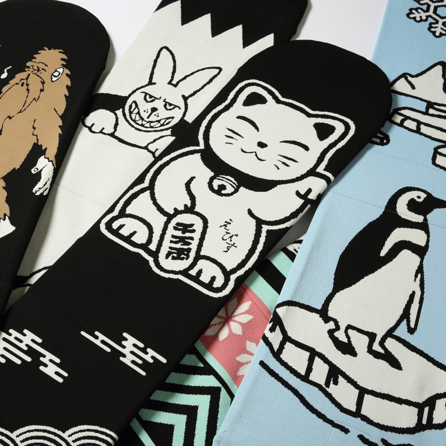 KNIT COVER MANEKI