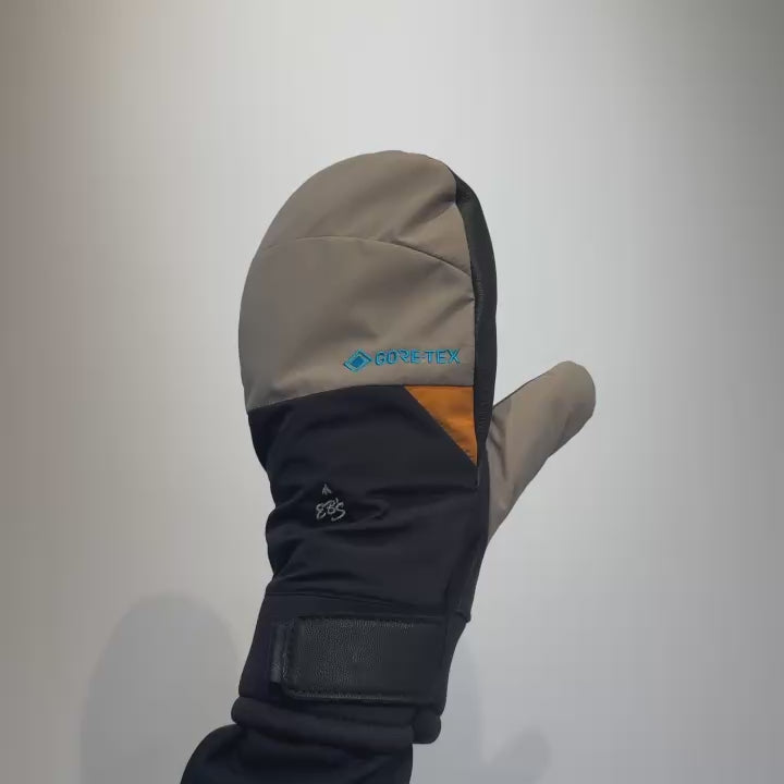 LIGHT MITT